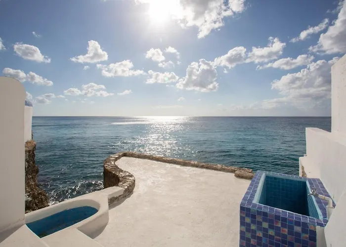 Apartment Oceanfront Escape Sunset Views And Caribbean Breeze *